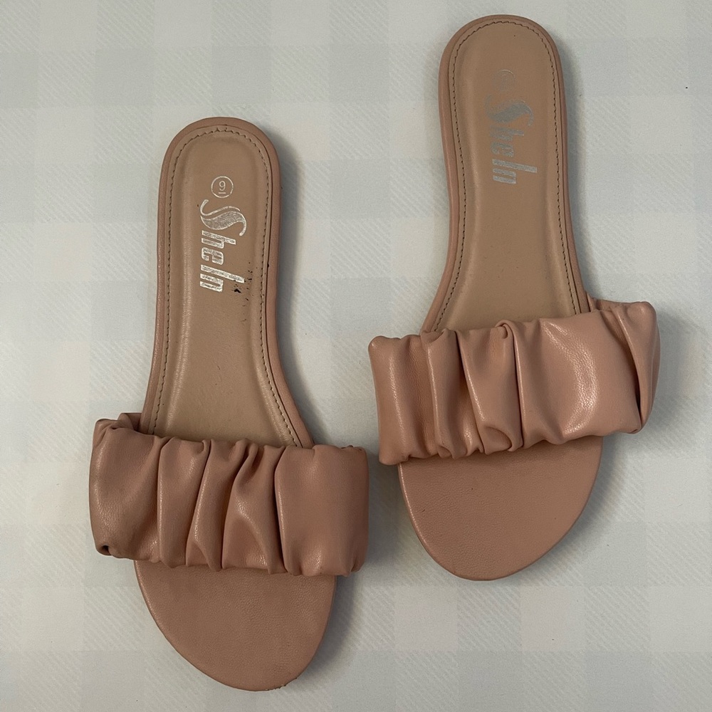 SHEIN Vegan Leather Crinkled Slides
